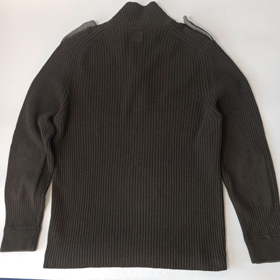 CP컴퍼니 울 니트 점퍼 상품이미지4