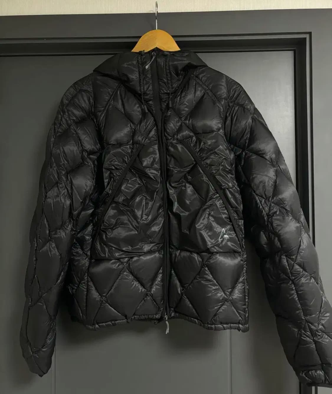 로아(ROA) 패딩 M 상품이미지1