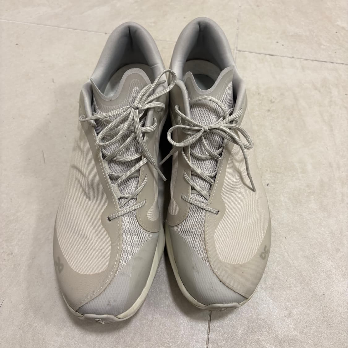 온러닝 파프 클라우드 벤처 아이스문 275 상품이미지1