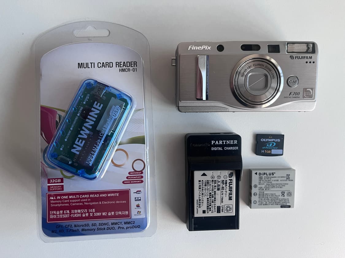 후지필름 F700 빈티지 디지털카메라 상품이미지9