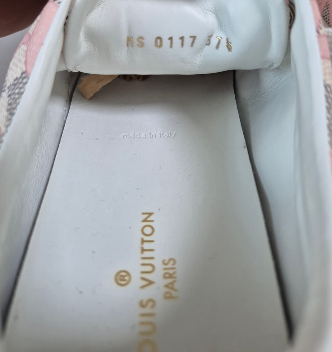 (정품) 루이비통 아주르 타히티엔느 한정판 스니커즈 37.5 상품이미지9