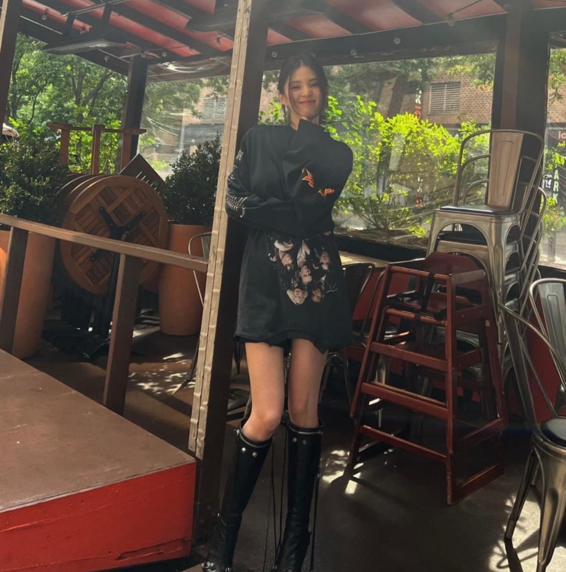 [2] 발렌시아가 업사이드다운 롱슬리브 상품이미지2