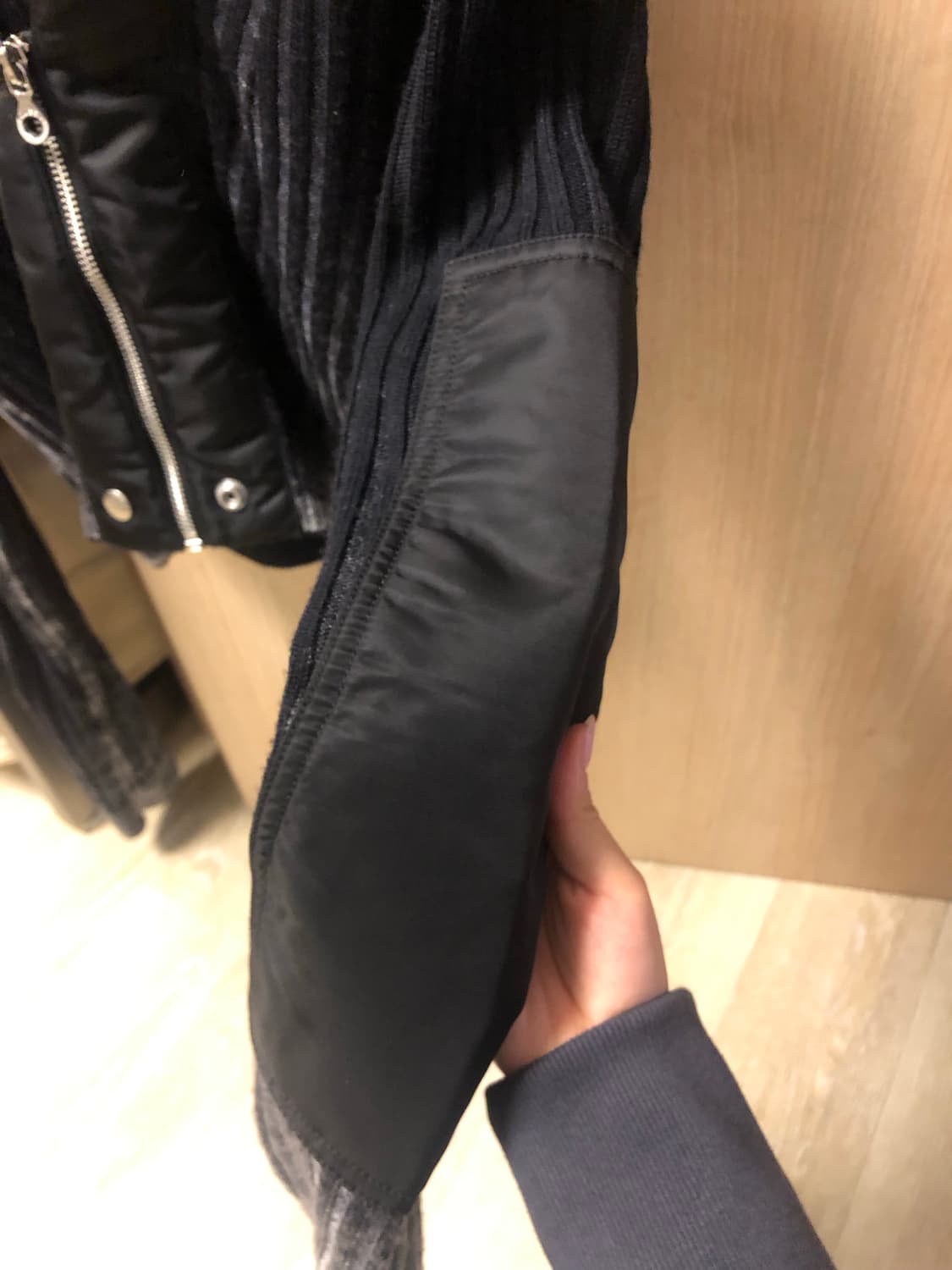 디젤 아세라 가디건 블랙 M 상품이미지4