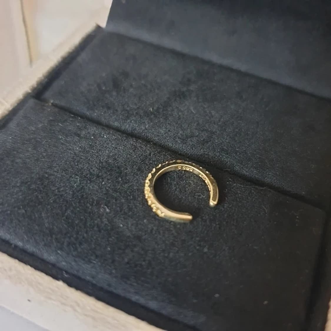 디디에두보 14K골드 옐로우사파이어 이어커프 한쪽 귀걸이 상품이미지7