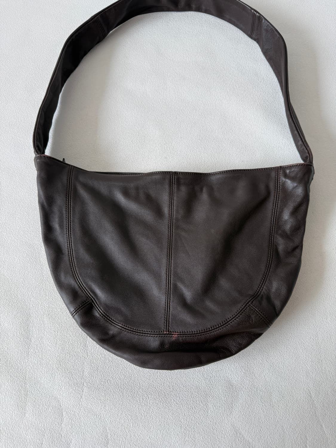 유르트(YURT) 레더 크로스백(큰 사이즈) 상품이미지5