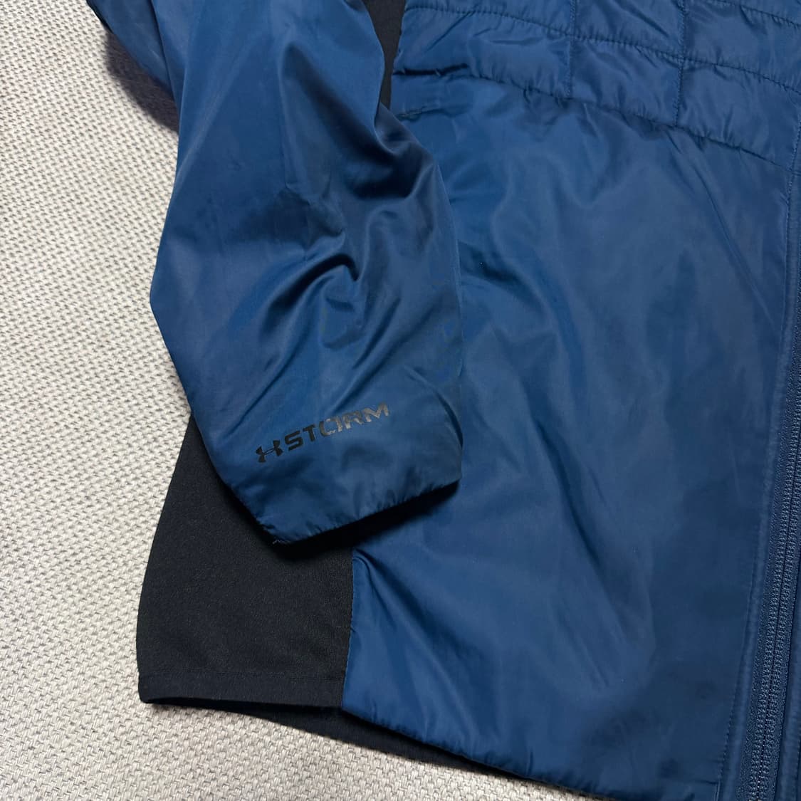 언더아머 퀄팅 경량패딩 자켓 상품이미지3