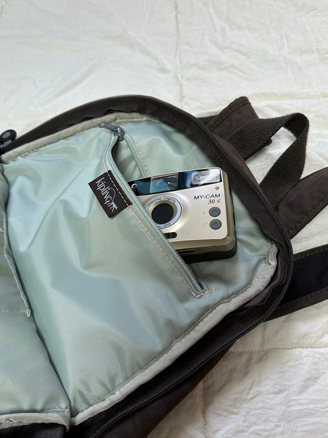 키플링 핀터 감성 브라운 미니백팩 상품이미지4