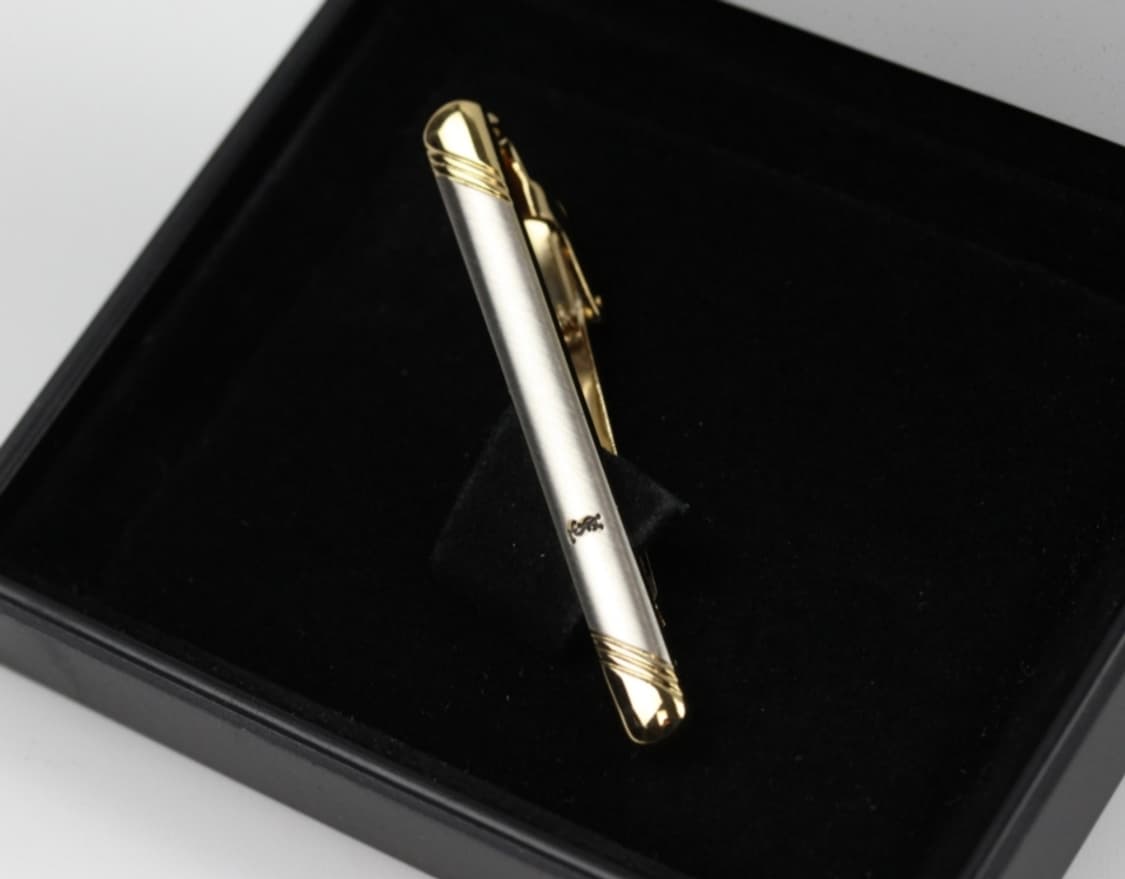 입생로랑 A+등급 4.9cm 남자 명품 넥타이핀 빈티지 상품이미지1