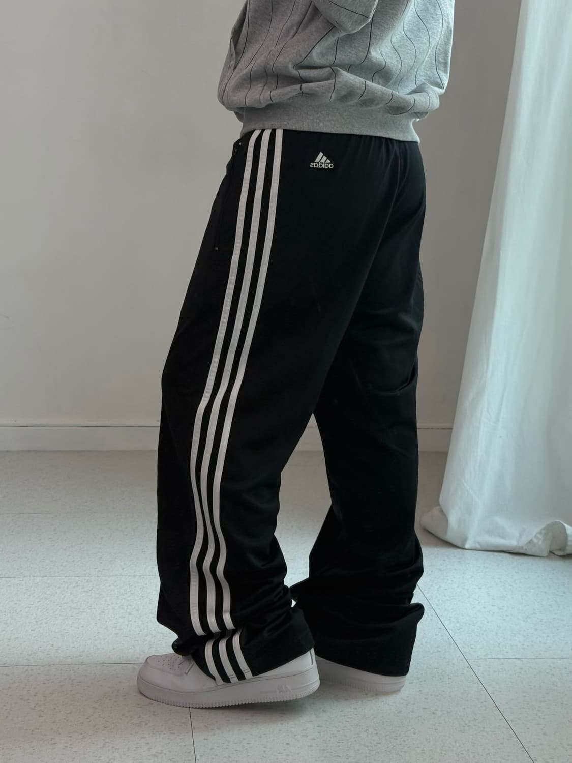 아디다스 백로고 트랙팬츠 상품이미지2