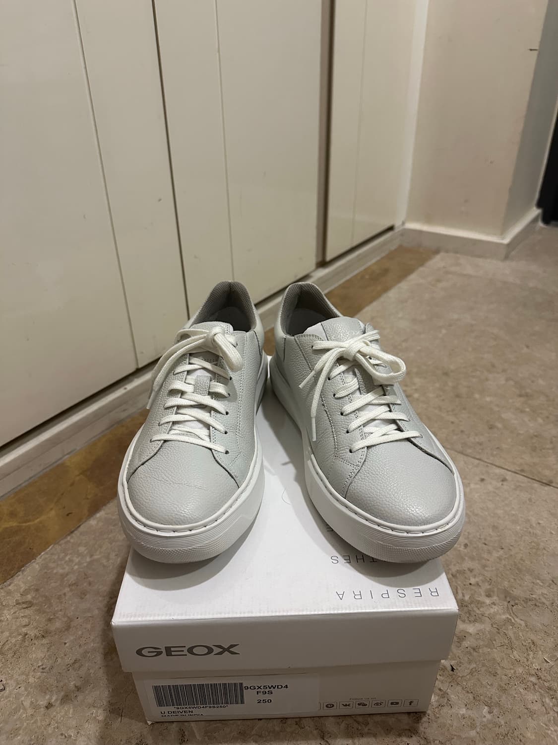 제옥스 데이븐 남성 스니커즈 GEOX 상품이미지1