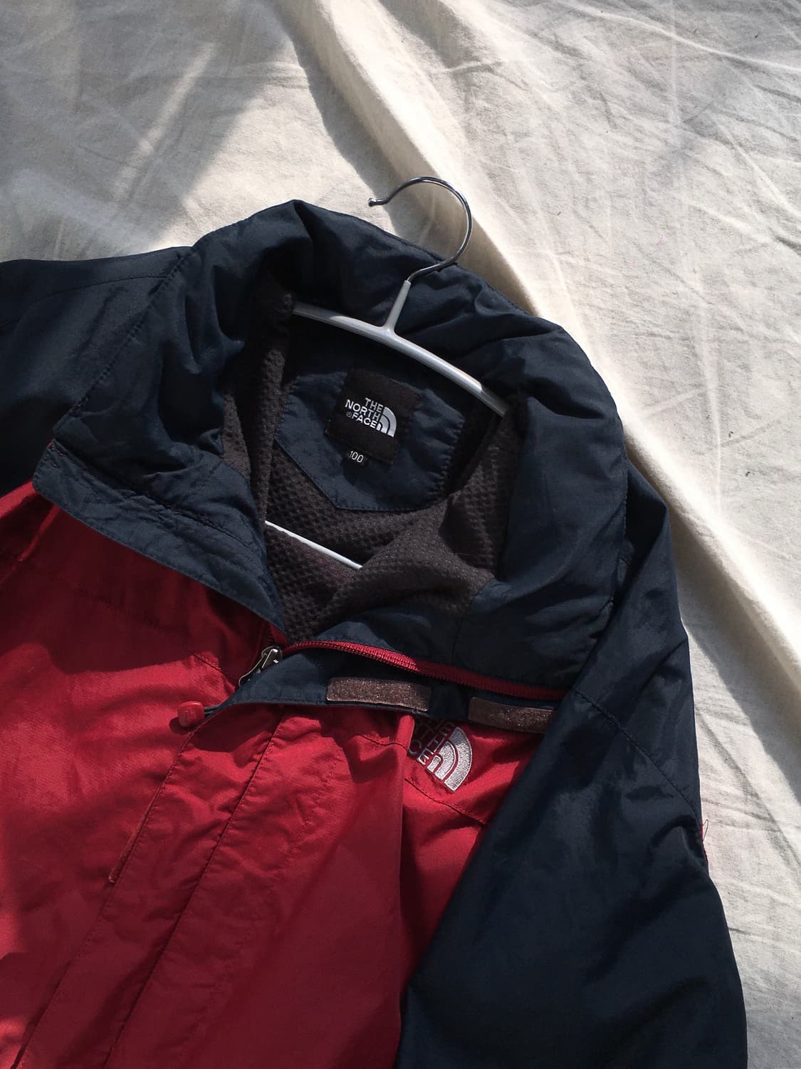 노스페이스 배색 바람막이 상품이미지4