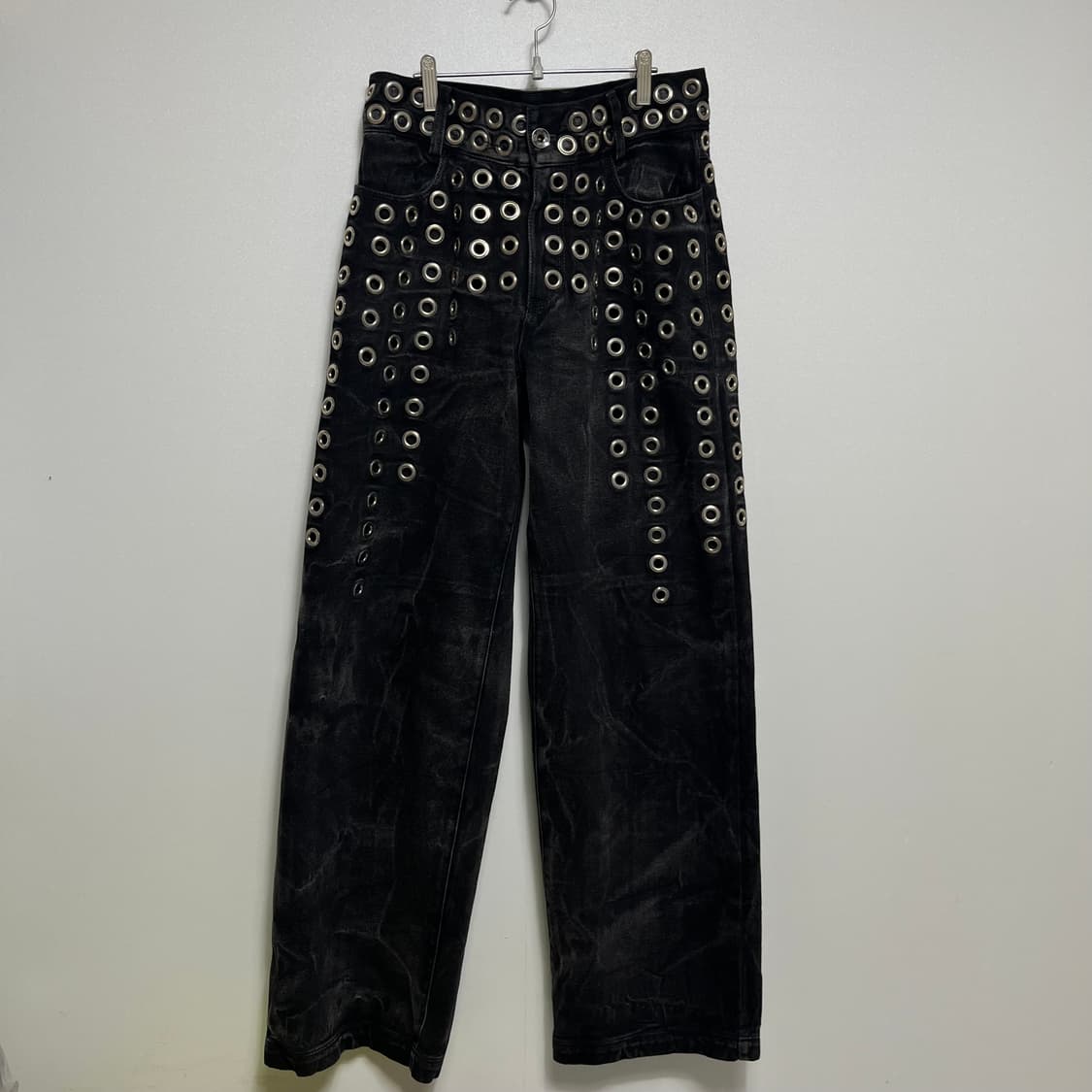 BLR 비엘알 블랙 워싱 아일렛 데님 팬츠  상품이미지7