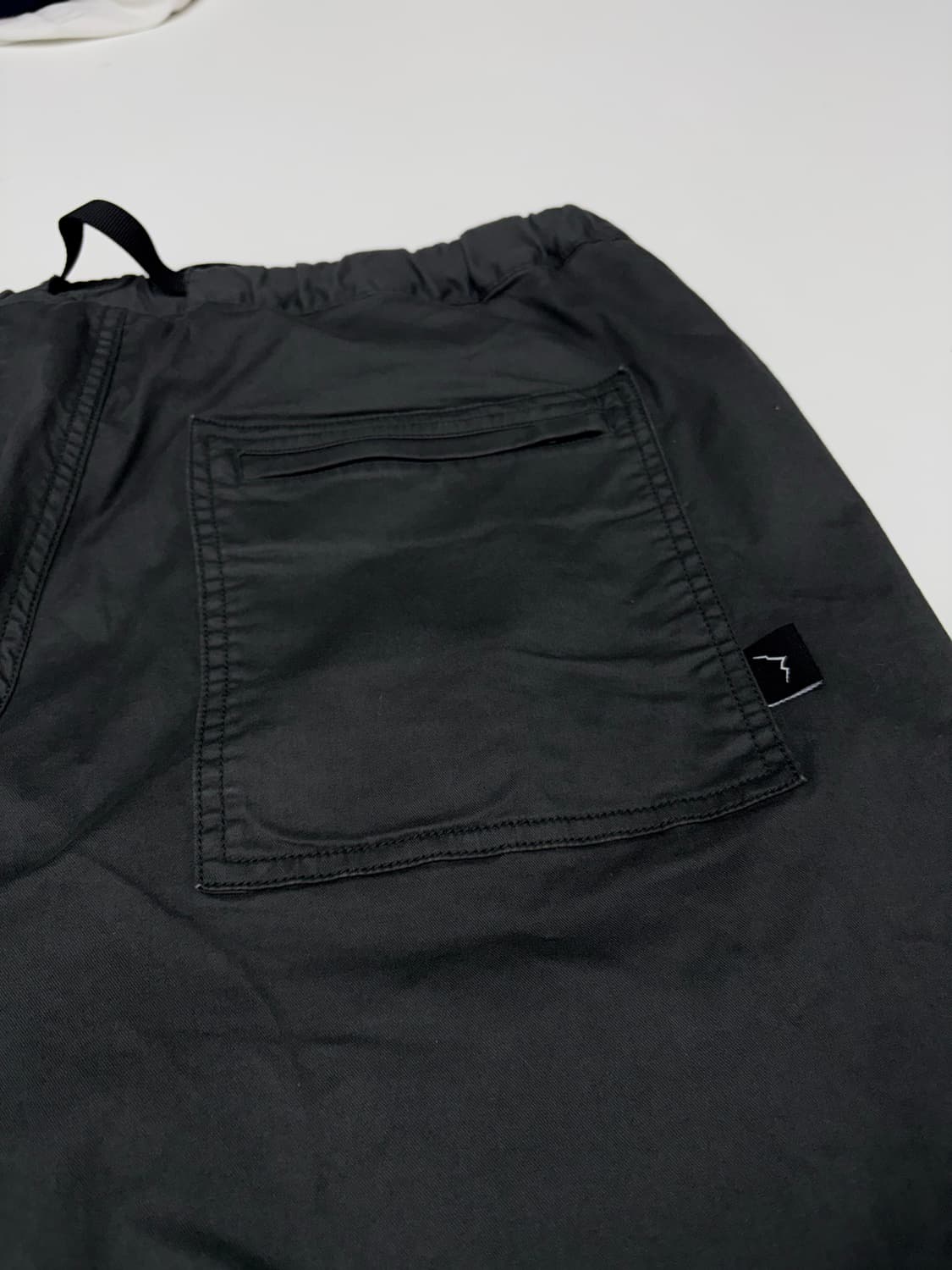 케일 Lip pocket climbing pants 상품이미지3