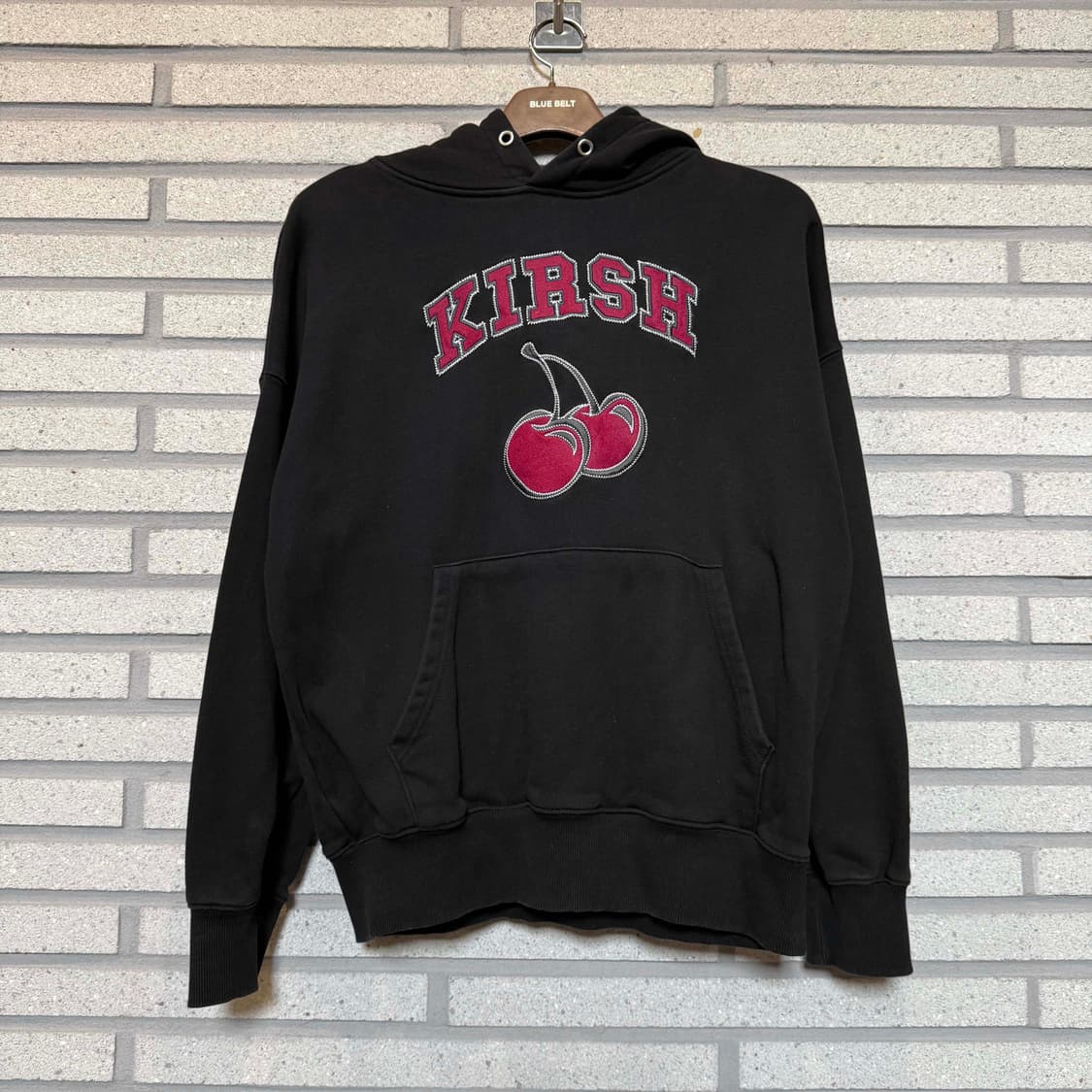 키르시 후드티 블랙 컬러  상품이미지1