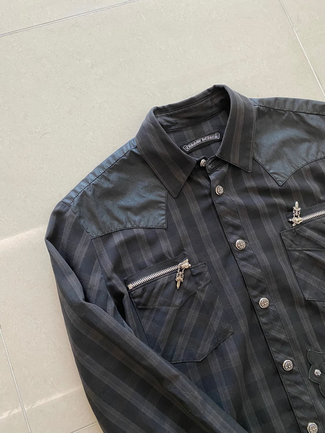 크롬하츠 빅 크로스 패치 플레어 웨스턴 셔츠  상품이미지5