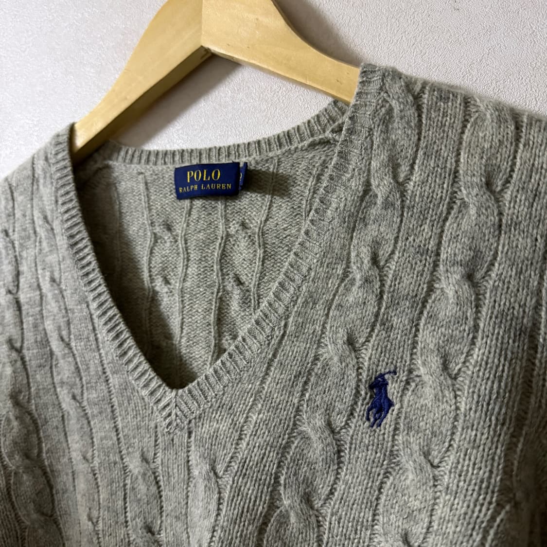 폴로 랄프로렌 메리노울 브이넥 니트 XS(55) 상품이미지5