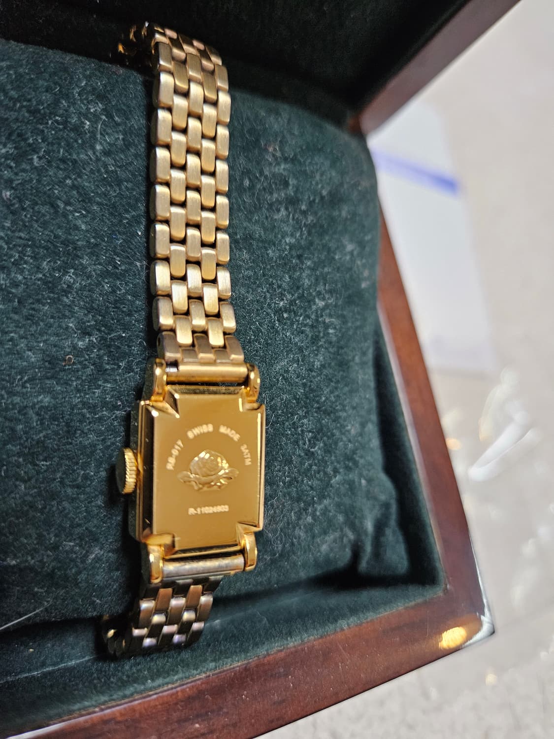 로즈몽 금장 큐빅시계 RS#17-01MT 풀박스 상품이미지4