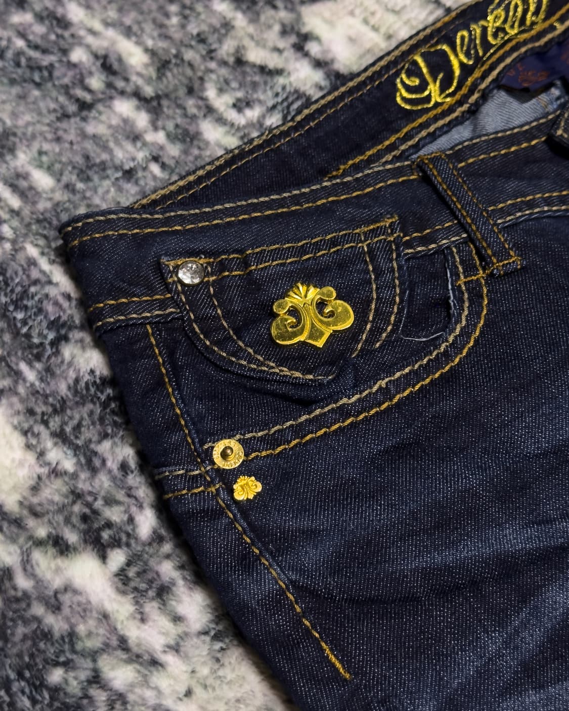 {Dereon} Gold Hardware Skinny Jeans  상품이미지7