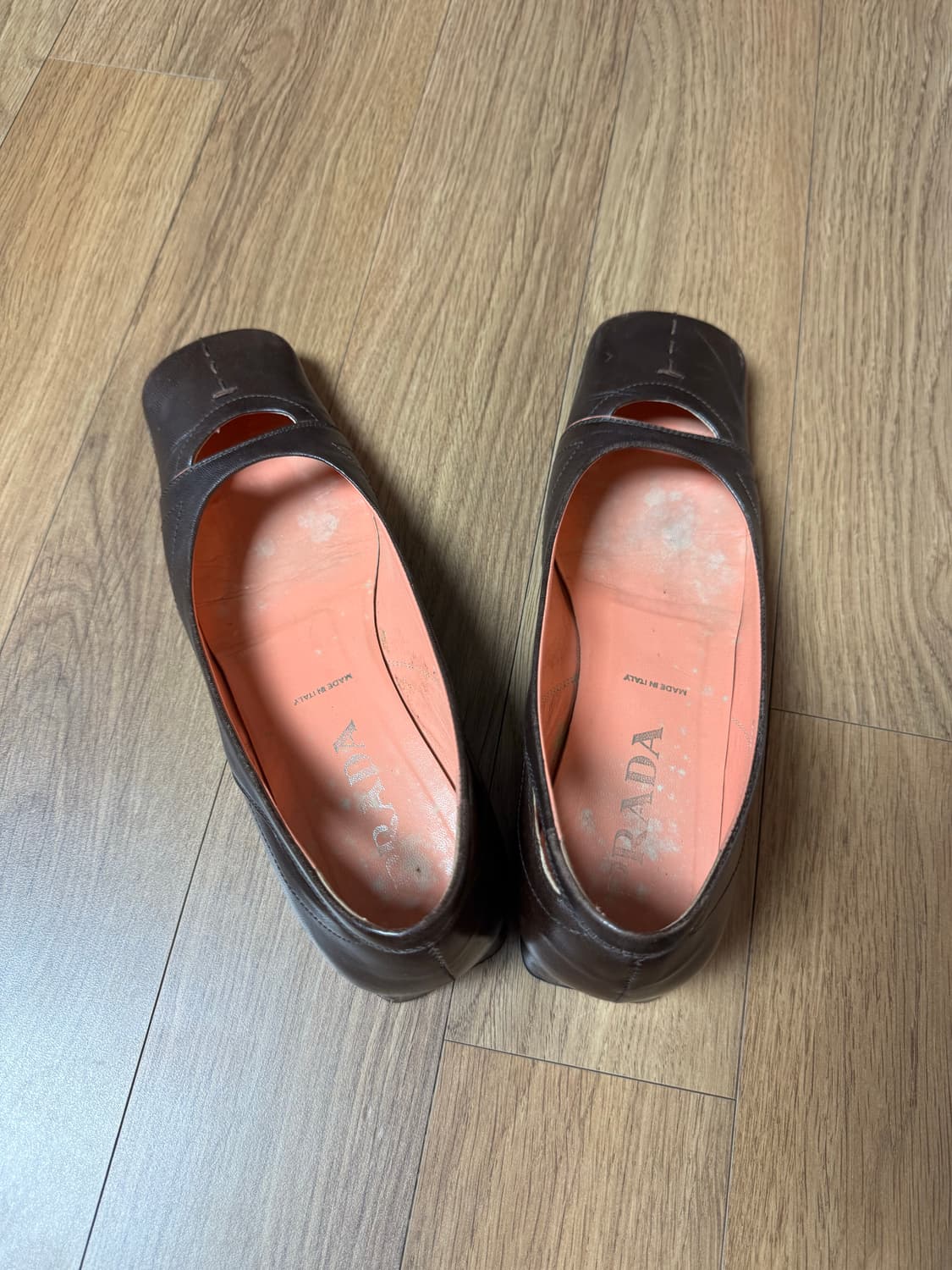 [프라다] 가죽 펌프스 37사이즈 상품이미지4