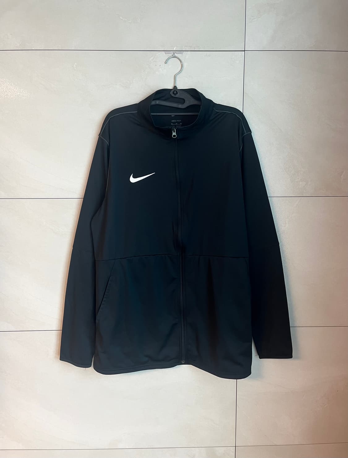[L/105] 나이키 스우시 드라이핏 져지 집업 블랙 상품이미지1