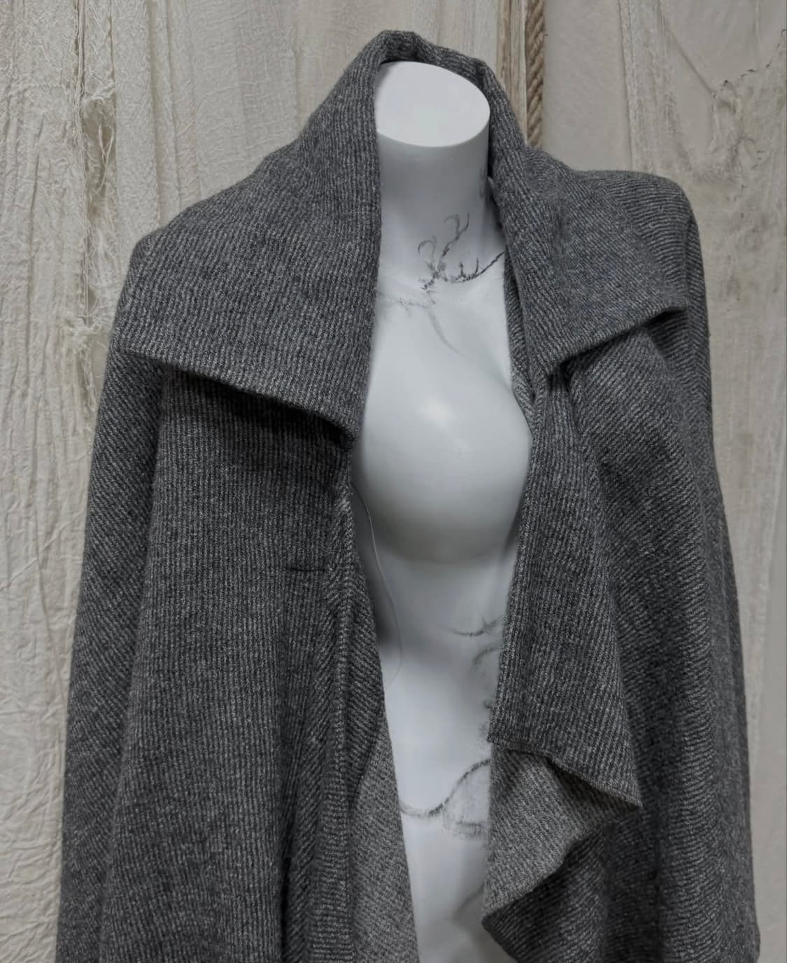 Vivienne West wood Wool Kape 상품이미지4
