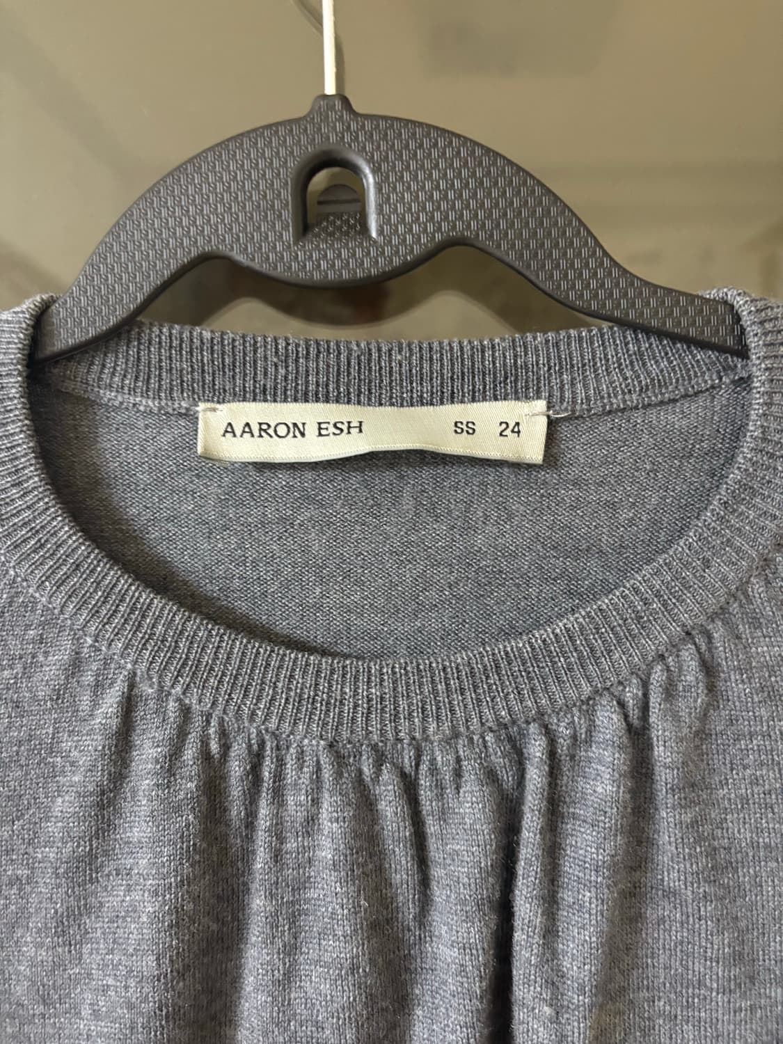Aaron esh 주름 디테일 니트 24  상품이미지2