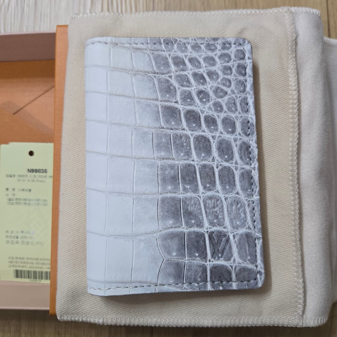 [풀구성 새상품]루이비통 이그조틱 한정판 오거나이저 상품이미지2