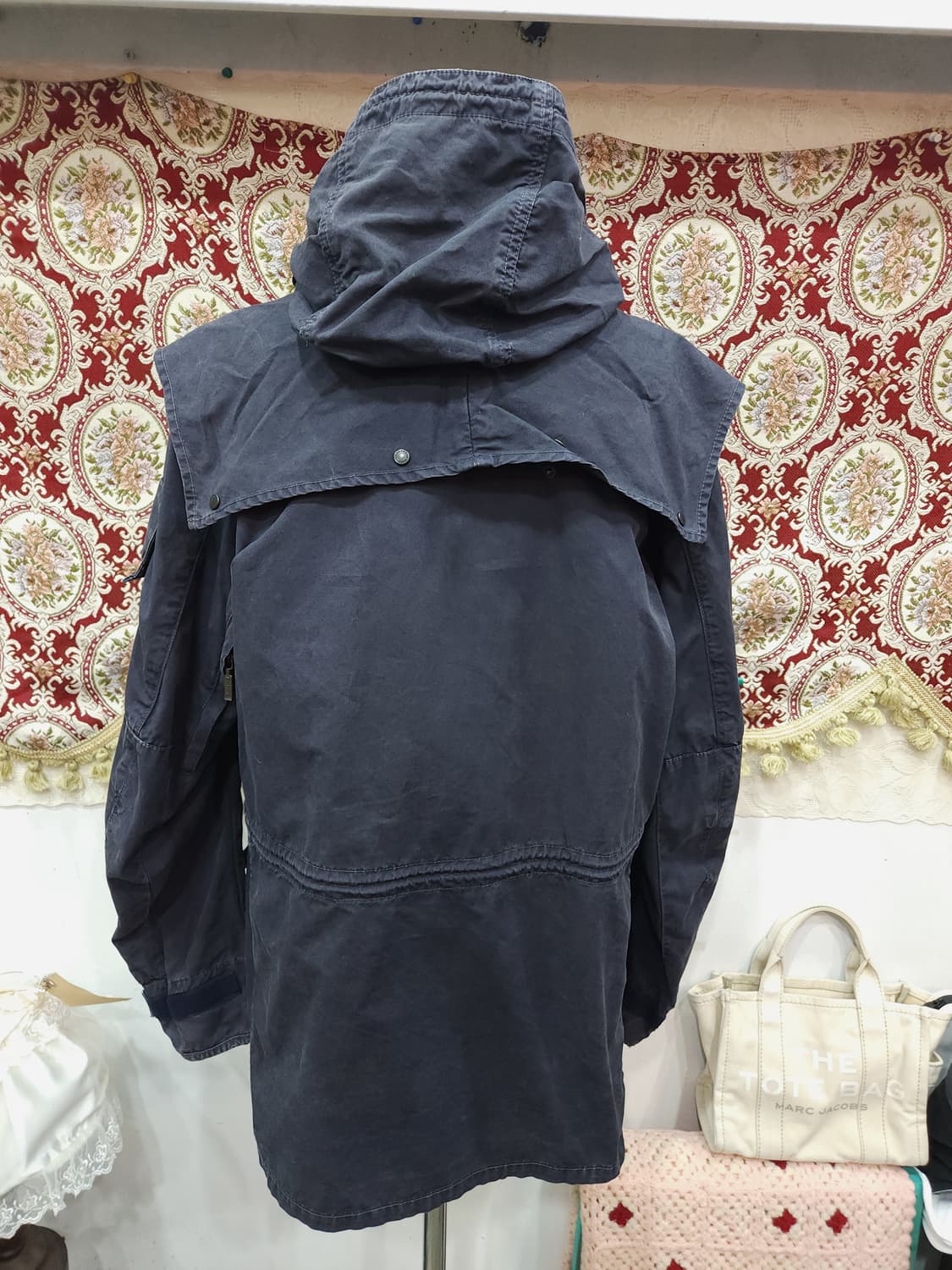 바버 × 토키토 멀티포켓 빈티지 코튼 헌팅자켓

 상품이미지7