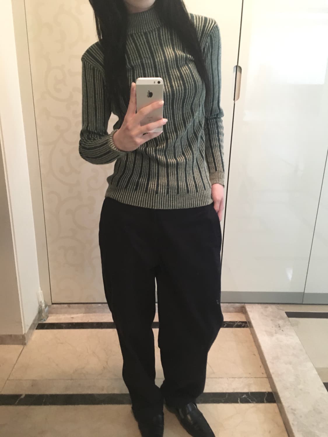 Vintage stripe high-neck knit 상품이미지4