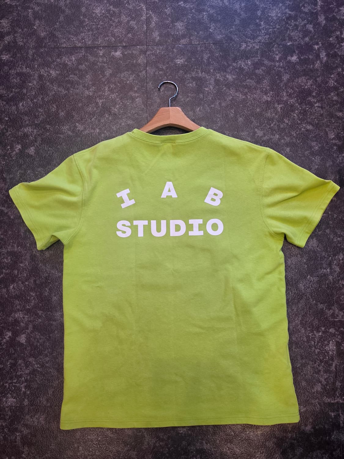 #IAB STUDIO 라임색 반팔 티셔츠 - L 상품이미지6