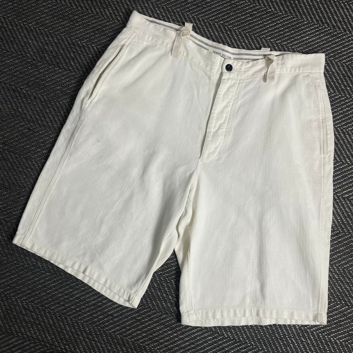 00s 스톤아일랜드 아카이브 버뮤다 팬츠 화이트y 3567 상품이미지1