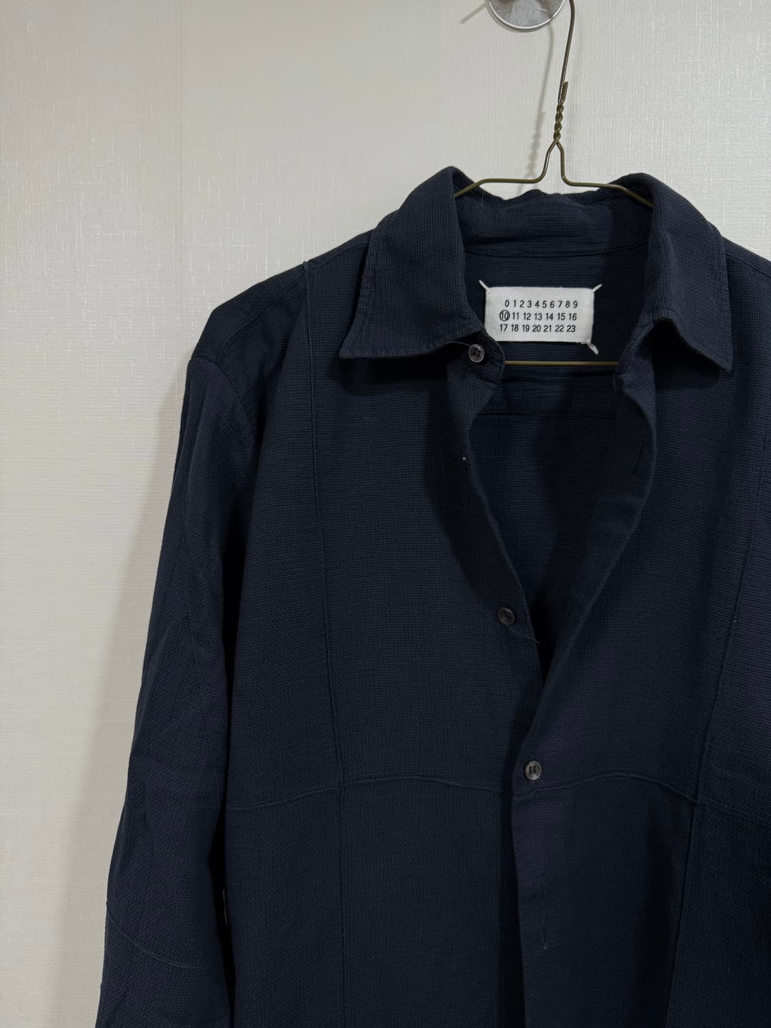 마틴 마르지엘라 캔버스 패브릭 크로스 컷아웃 셔츠 상품이미지2