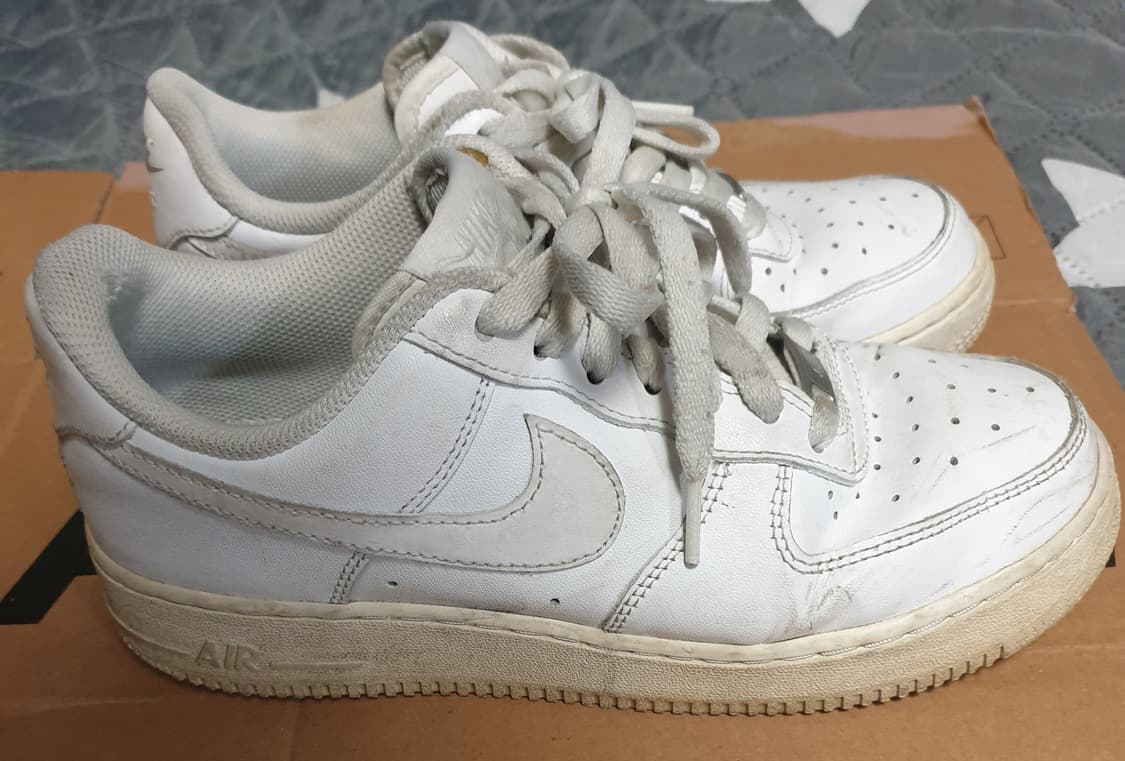 나이키 에어포스1 07 로우 스니커즈 화이트 (245) 상품이미지1