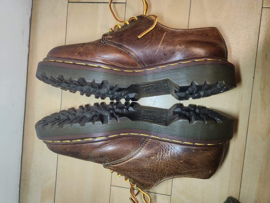 닥터마틴 잉글랜드 4홀 브라운 더비슈즈 (230) 상품이미지4