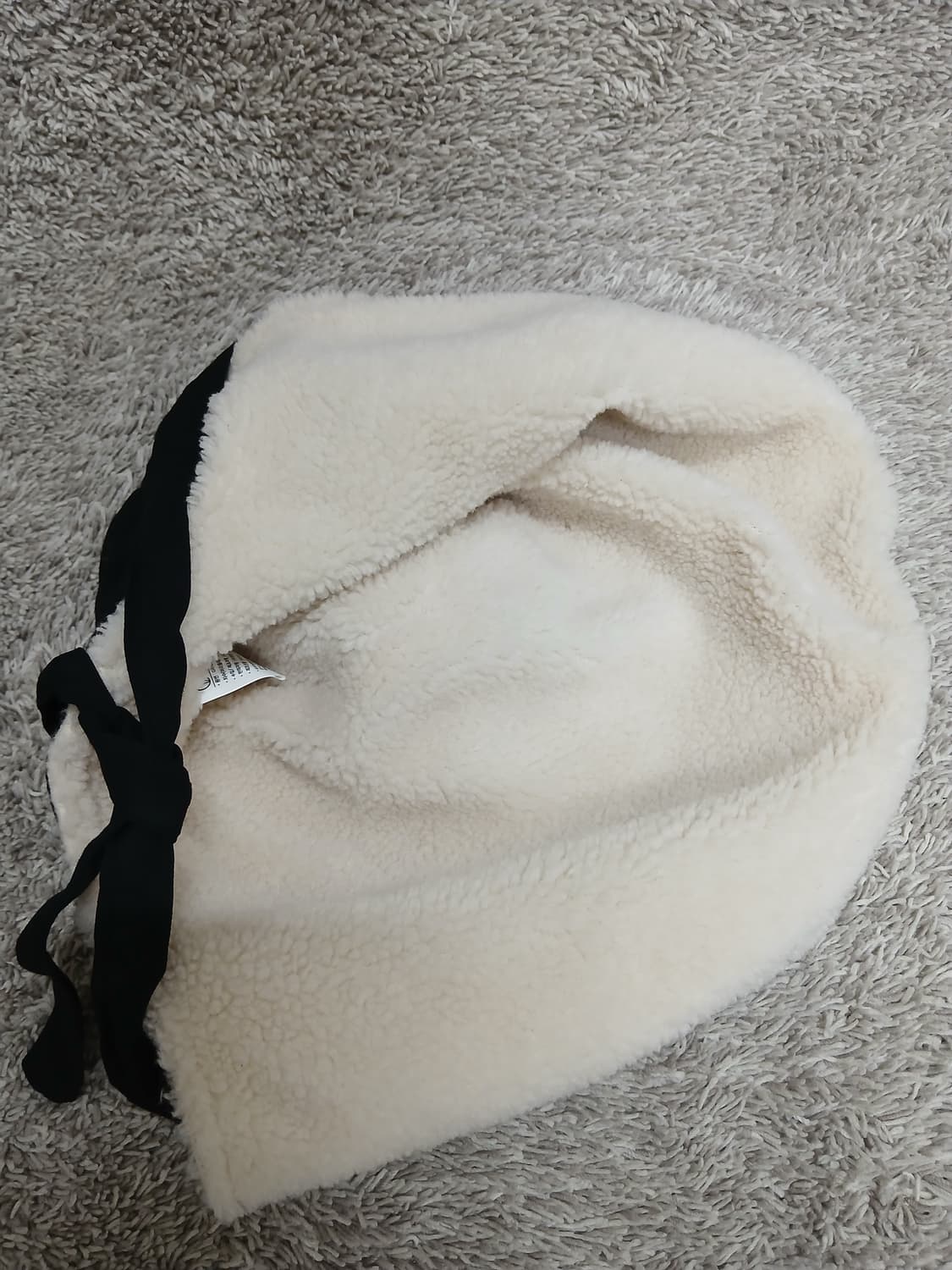 블랙 퀼팅 뽀글이 귀달이 모자 상품이미지5