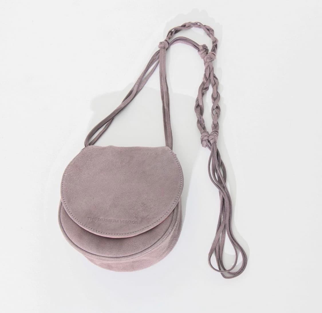 더뮤지엄비지터 미니 레더백 퍼플 상품이미지2