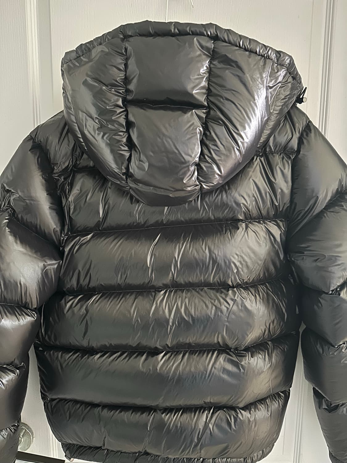 자라 유광 패딩 상품이미지3