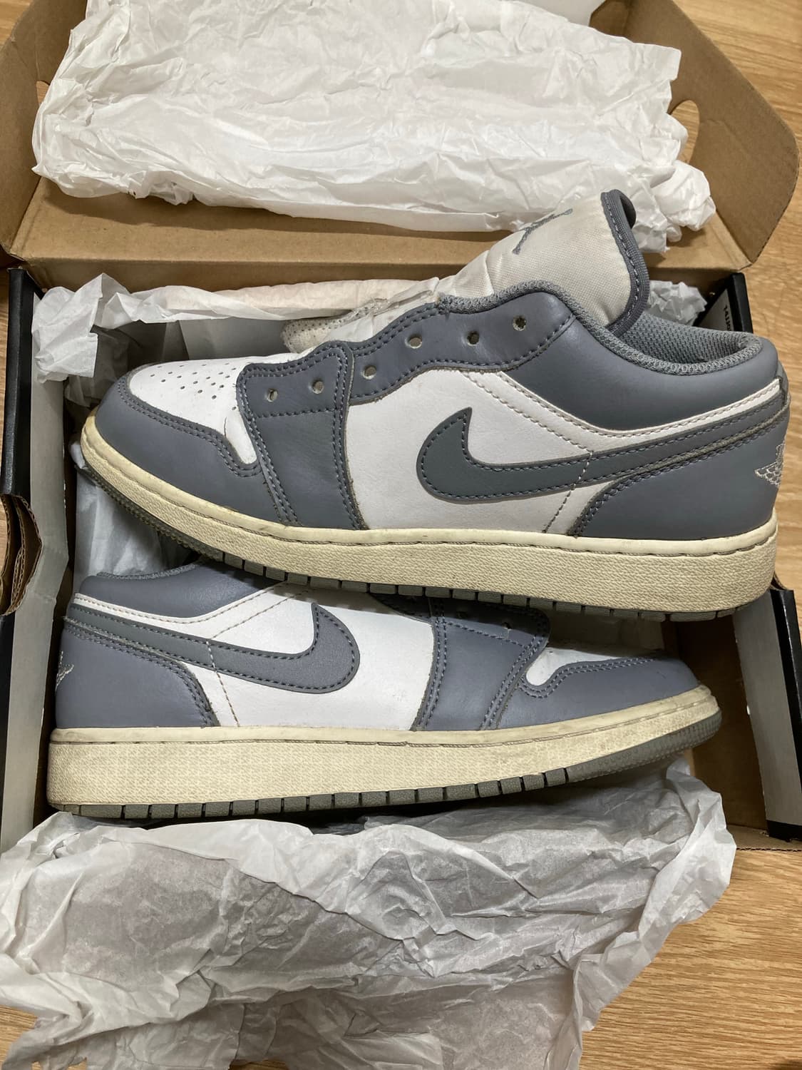 조던 1 로우 스텔스앤화이트 상품이미지2