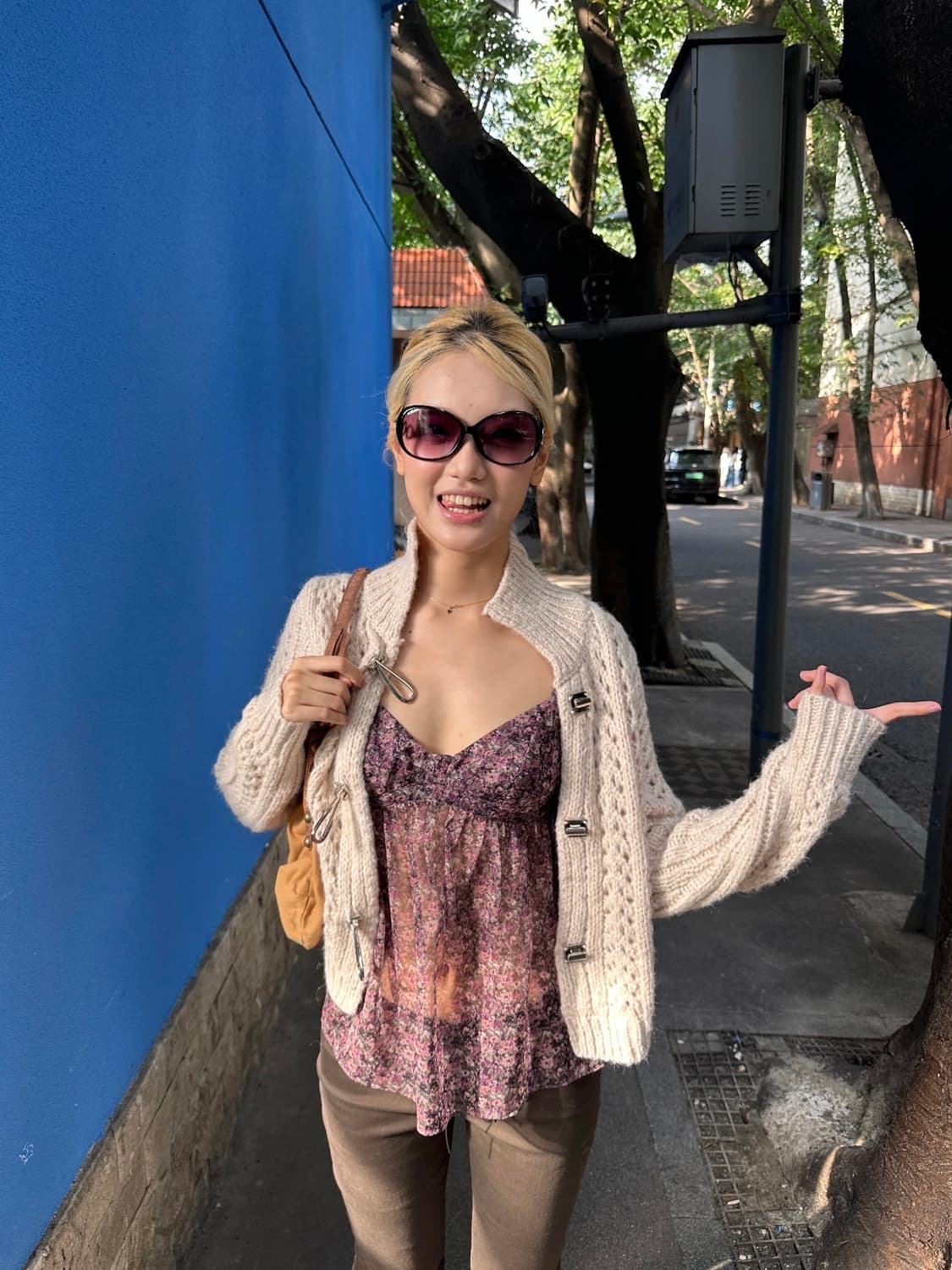 dotyears 베이지 스웨터 상품이미지5