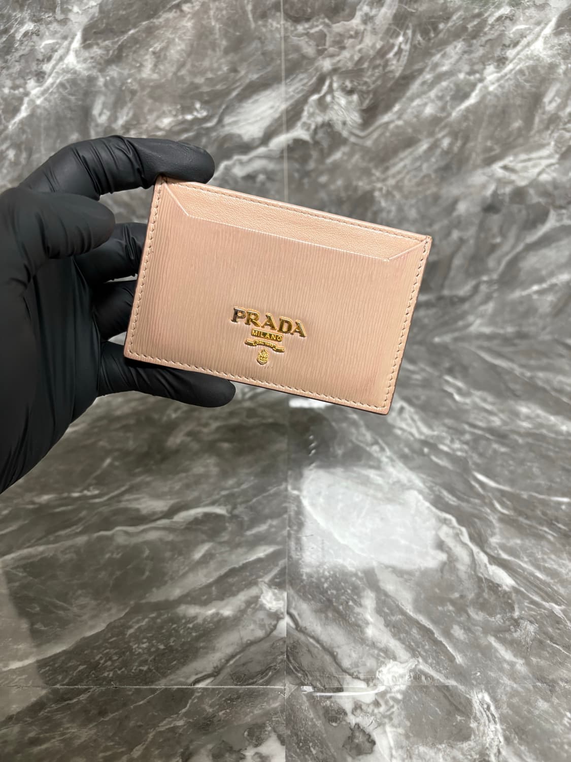 프라다 금장 메탈로고 카드지갑 상품이미지1