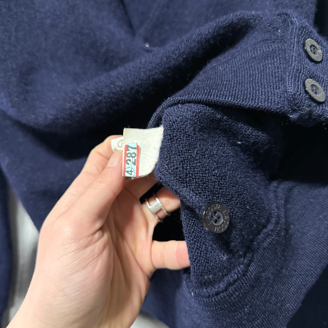 라코스테 서광 버진 울 100% 크롭 가디건 상품이미지5