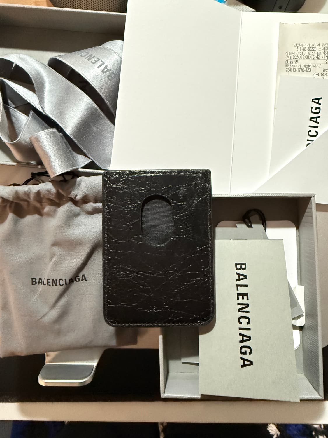 발렌시아가 모나코 마그넷 카드지갑 상품이미지2