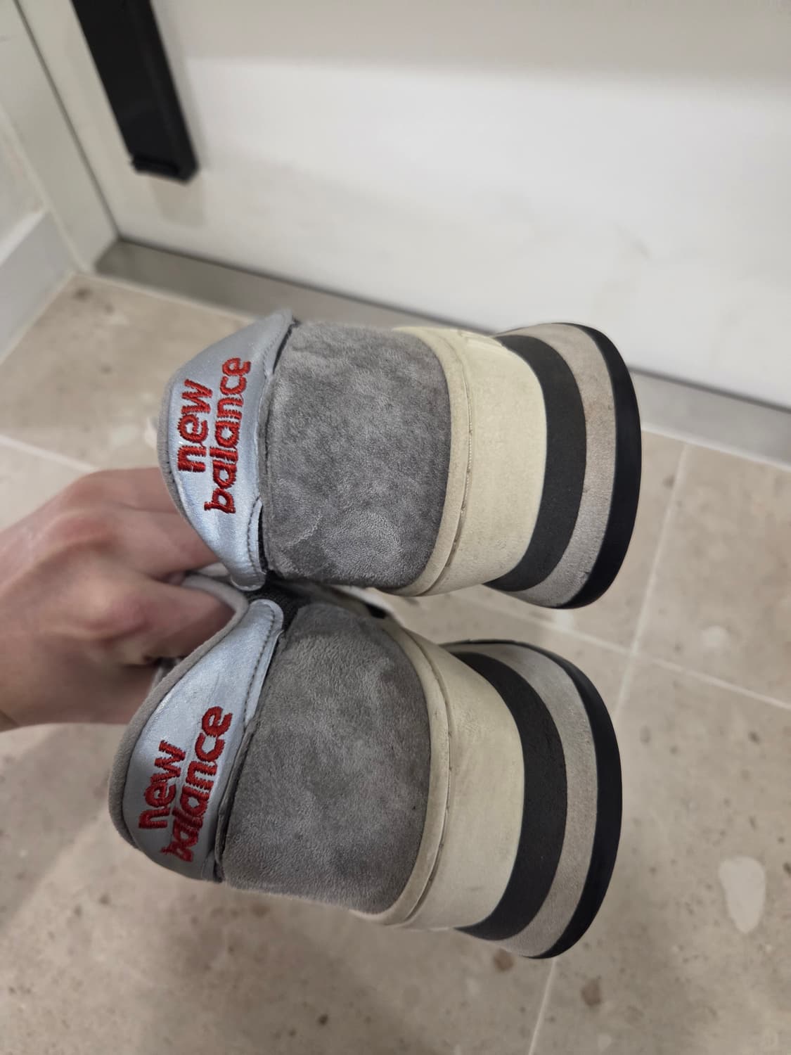 뉴발란스990v1 그레이 레드탭 265 상품이미지3