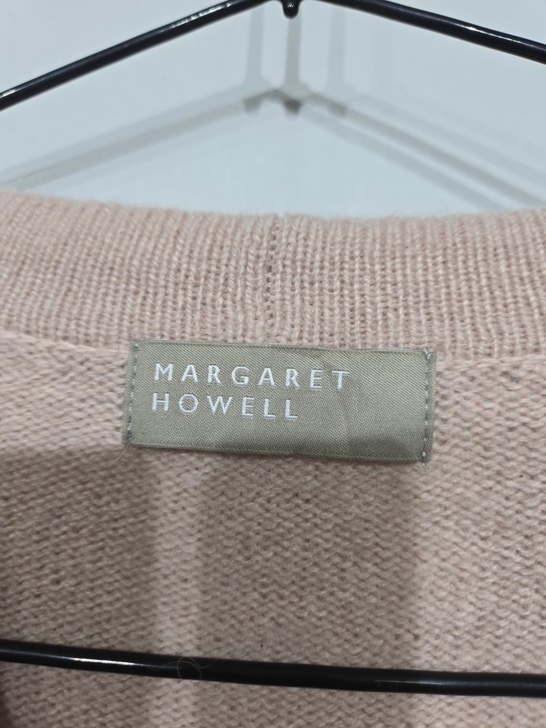 마가렛 호웰 핑크색 브이넥 가디건 상품이미지5