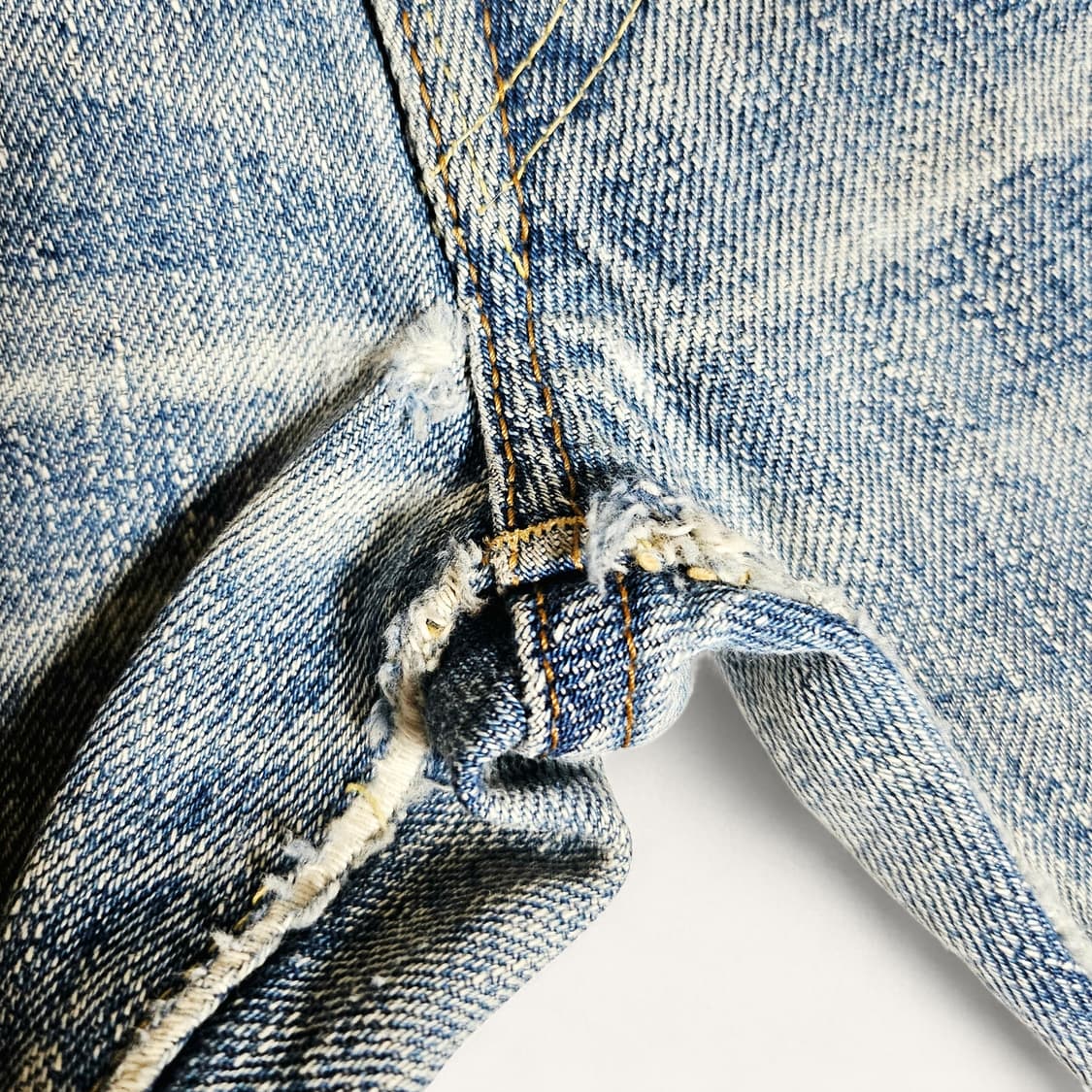 [2(M)/32"][오어슬로우]107아이비핏 데미지워싱 셀비지 데님2y 상품이미지6