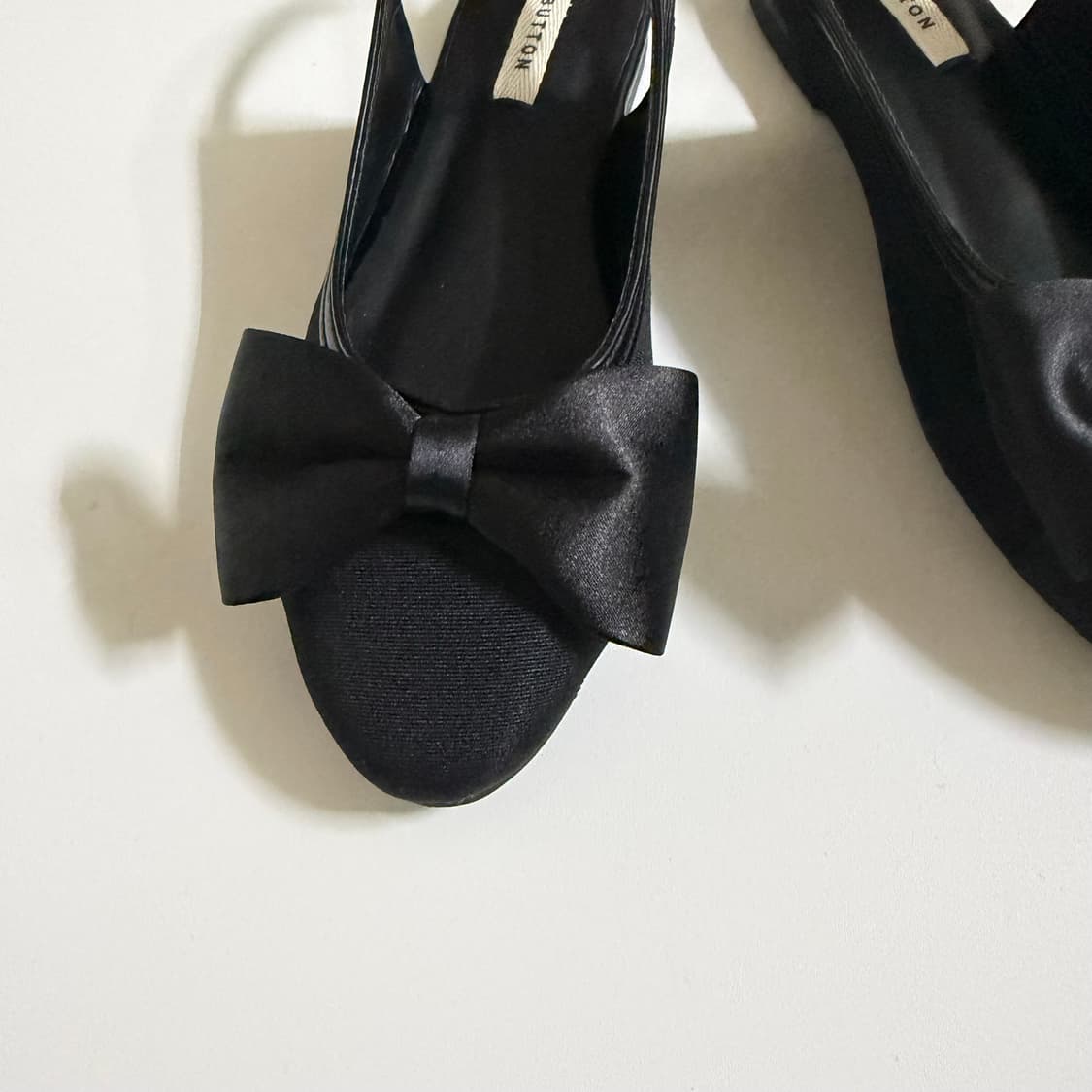 새상품 여자 새틴 플랫슈즈 225 상품이미지2