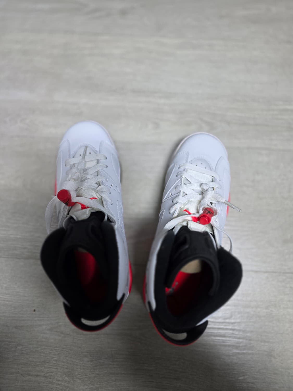 나이키 에어 조던 6 레트로 BG 인프라레드  240mm 5.5y 상품이미지1