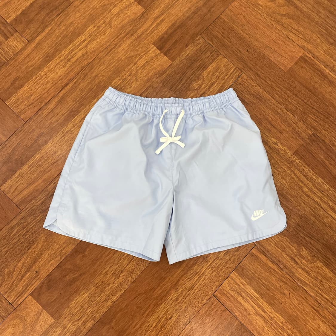 나이키 우븐 플로우 쇼츠 상품이미지1