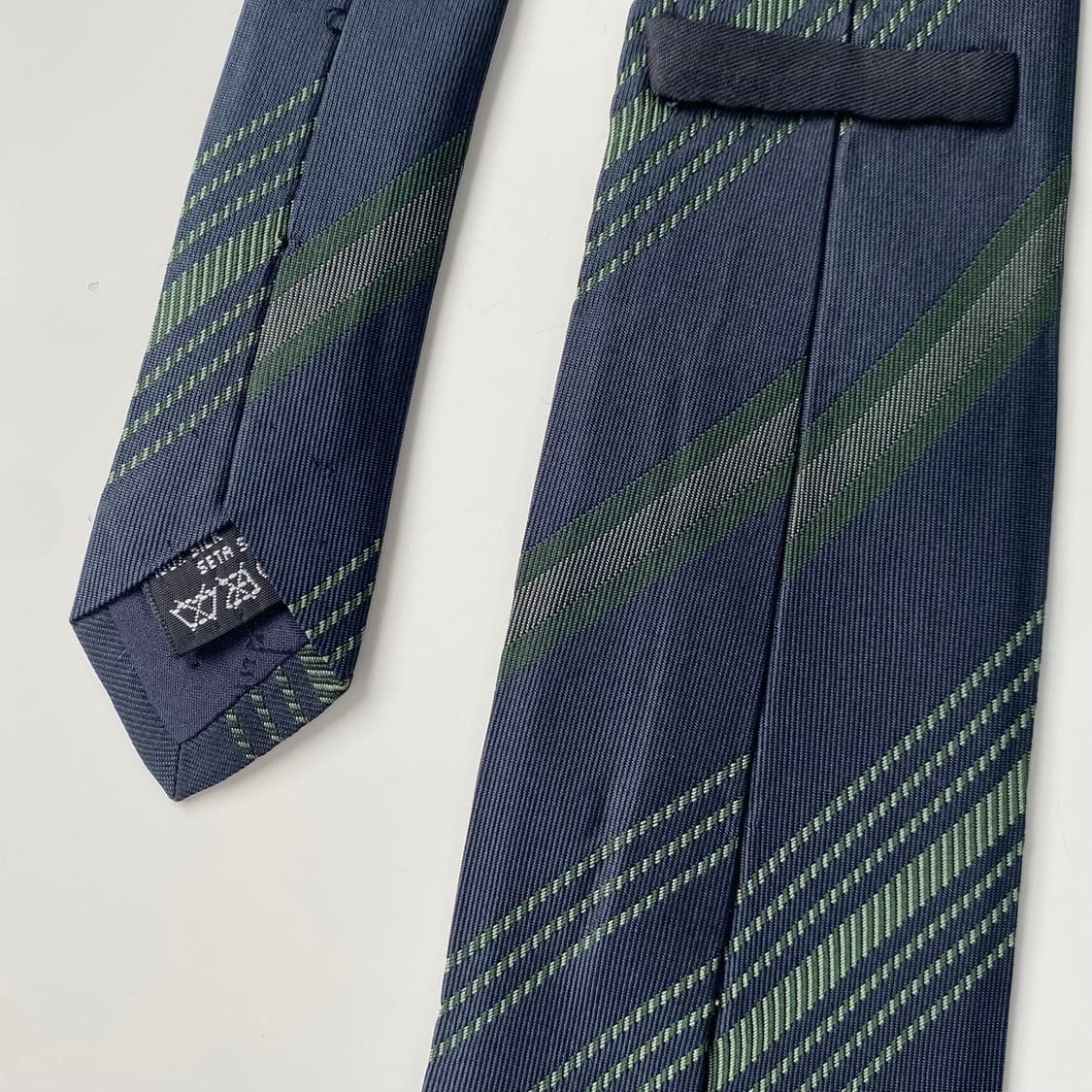 던힐(dunhill) 명품 정품 넥타이 7.7cm 상품이미지6