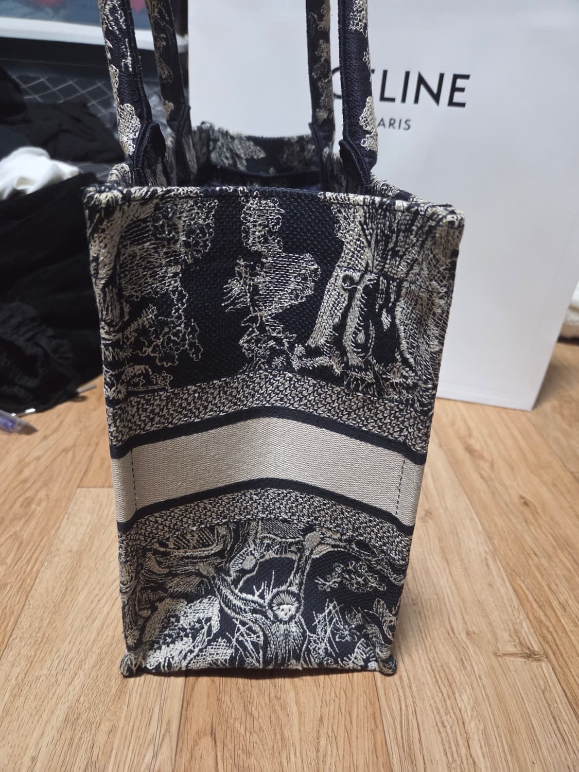 디올 북토트 미디움 상품이미지6